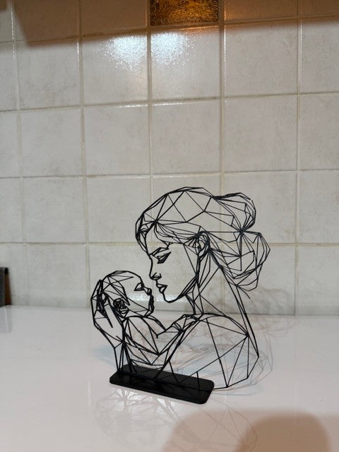 Scultura 3D Abbraccio Eterno - Mamma e Neonato Stampa 3D Artigianale