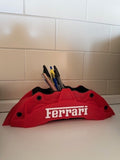 Porte-stylo en forme d'étrier de frein Ferrari - Modèle imprimé en 3D