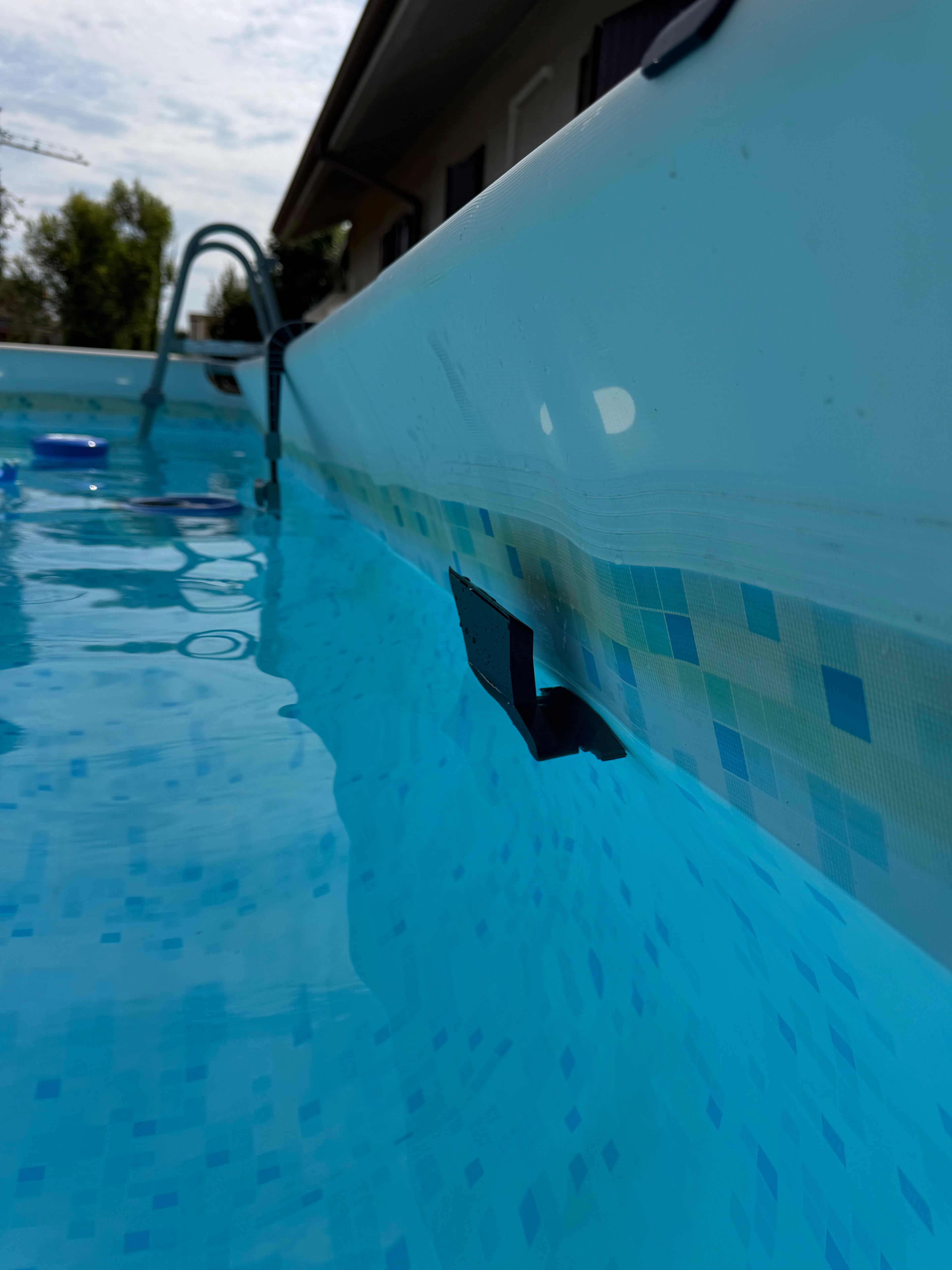 Fontana per Piscine Fuori Terra in PETG Nero