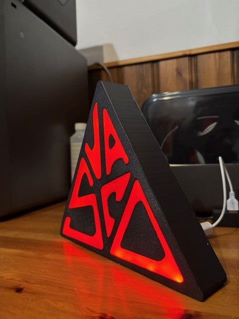 Lampe LED triangulaire 3D Vasco - Impression artisanale 3D Blasco Rossi