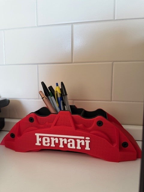 Porta Penne Pinza Freno Ferrari - Design Stampato in 3D