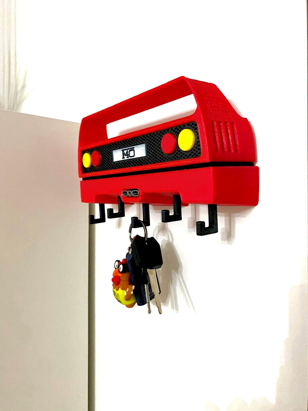 Ferrari F40 Key Hanger - The Legend of the Prancing Horse