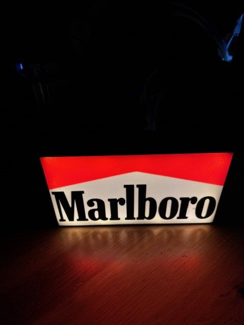 Lampada LED Marlboro 3D - Spirito Selvaggio del West Stampa 3D Artigianale