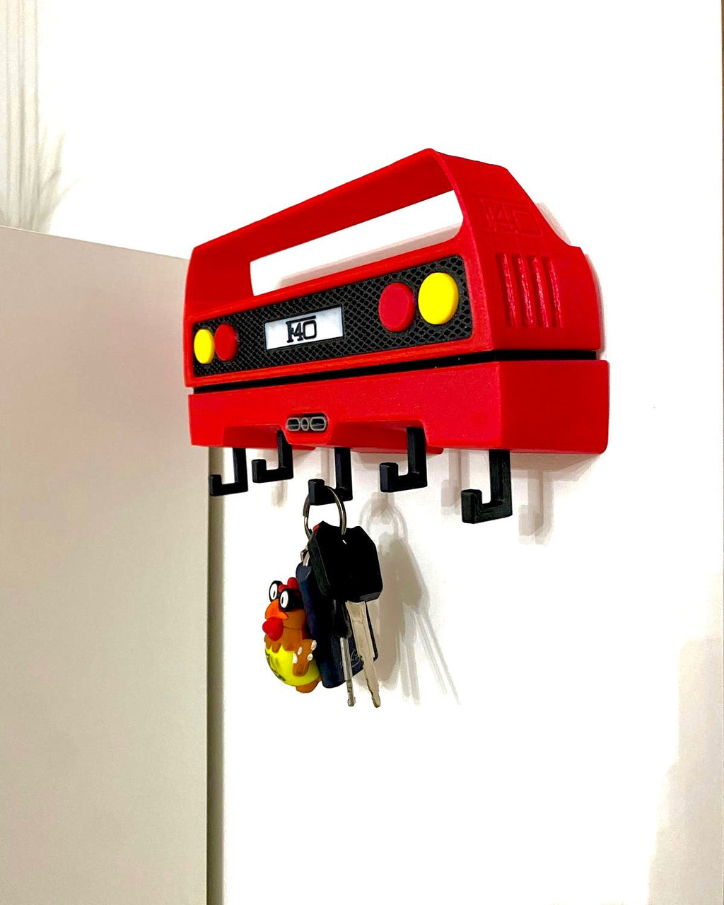 Ferrari F40 Key Hanger - The Legend of the Prancing Horse