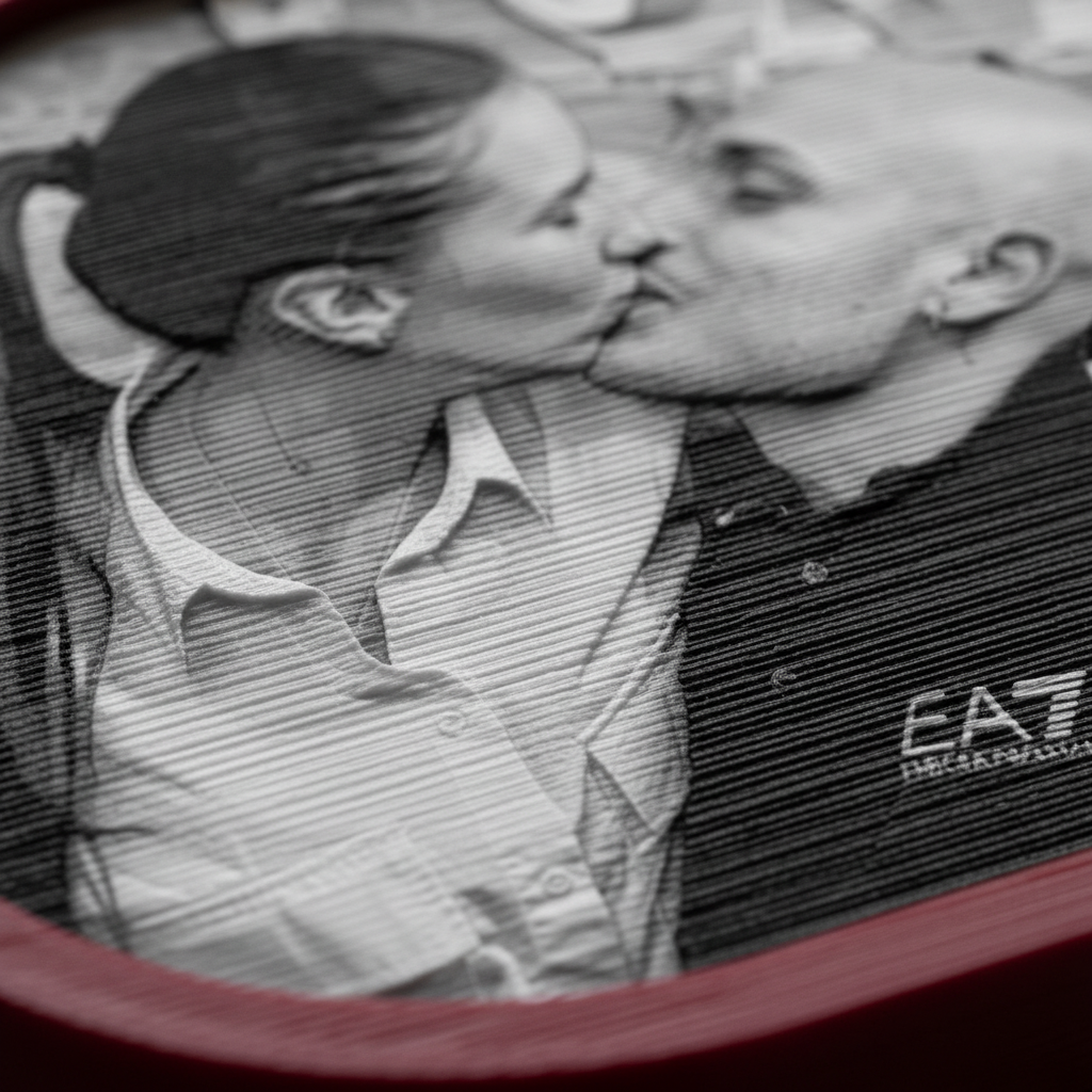 Il Tuo Amore in 3D - Ritratto Personalizzato con Cornice 165x200mm