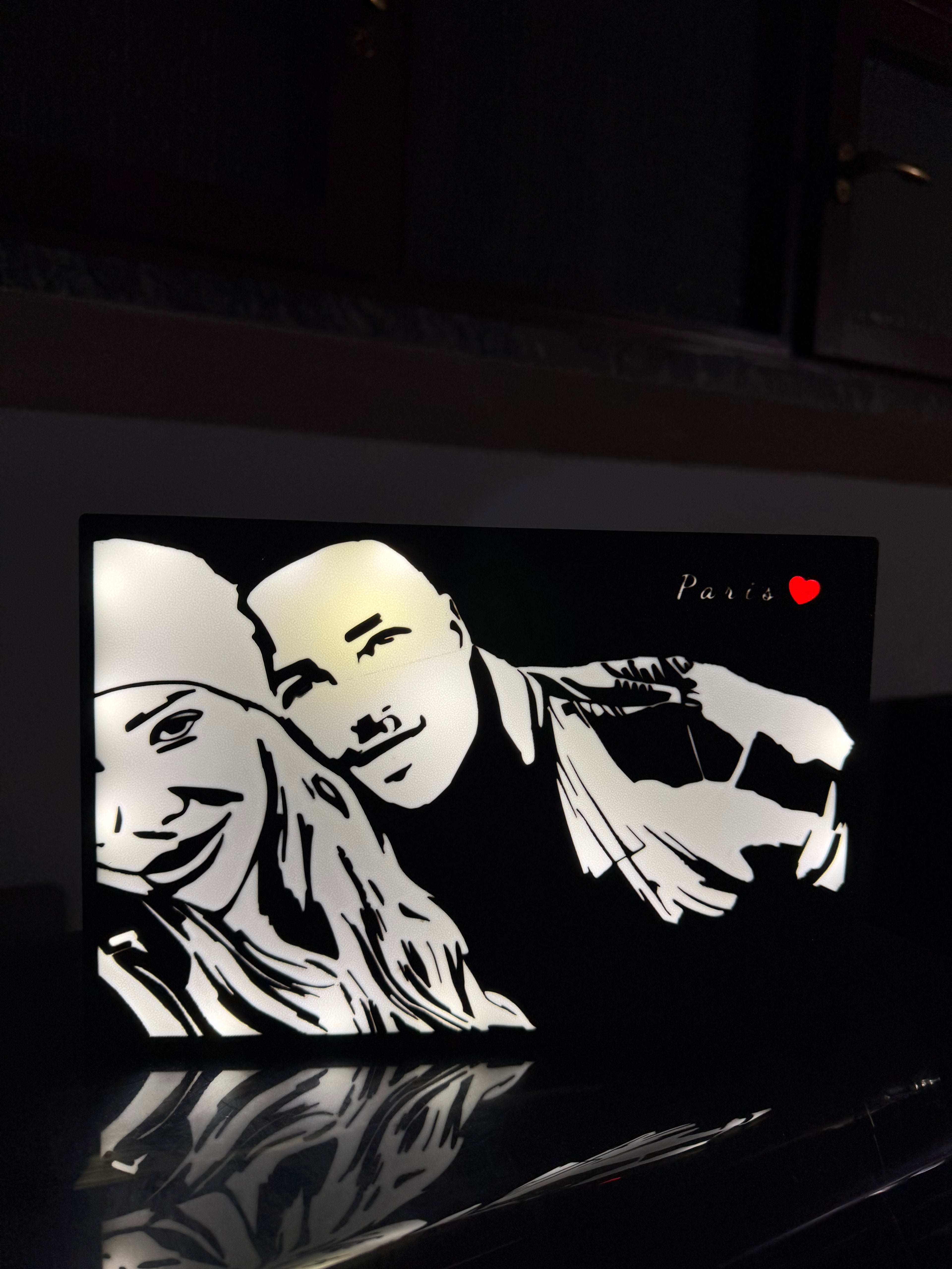 Lampada LED Personalizzata 22x15cm con Tua Foto 3D - Max 4 Colori - Illumina i Tuoi Ricordi