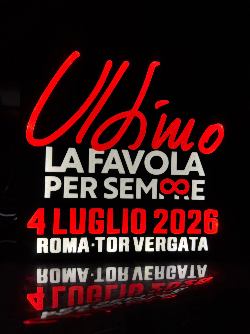 Lampada LED Ultimo – La Favola Per Sempre | Roma Tor Vergata 4 Luglio 2026