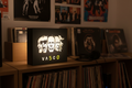 Lampada VA5CO stanza musica