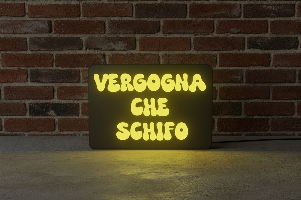 VERGOGNA CHE SCHIFO frontale